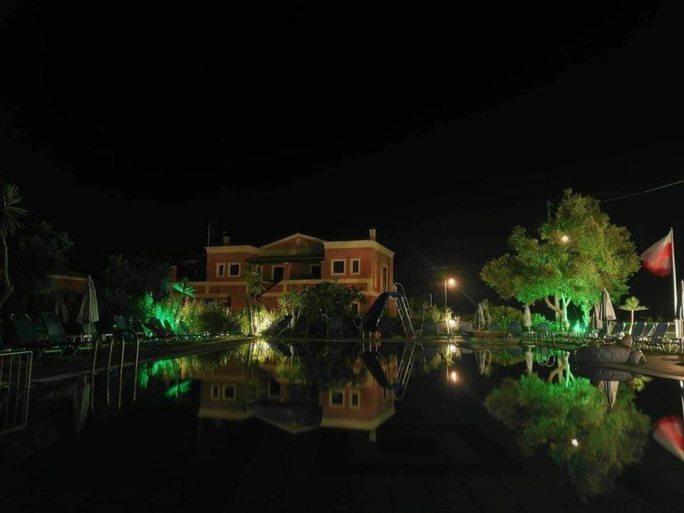 סידריון Monika Hotel Sidari מראה חיצוני תמונה