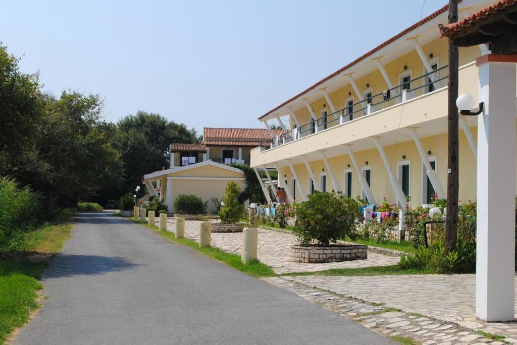 סידריון Monika Hotel Sidari מראה חיצוני תמונה